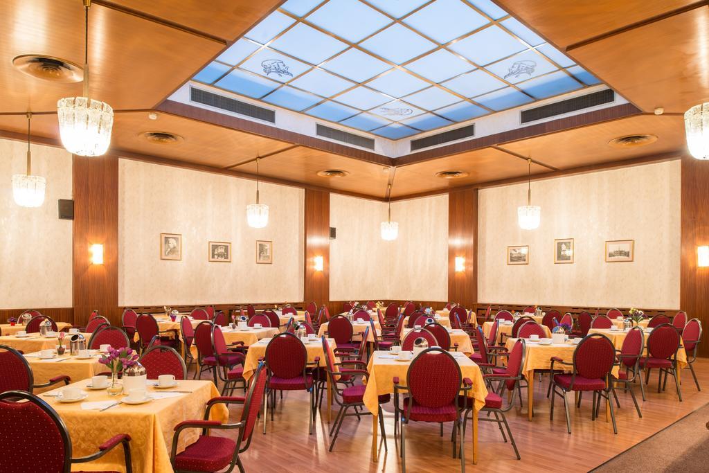 Mozart 3* Viena
